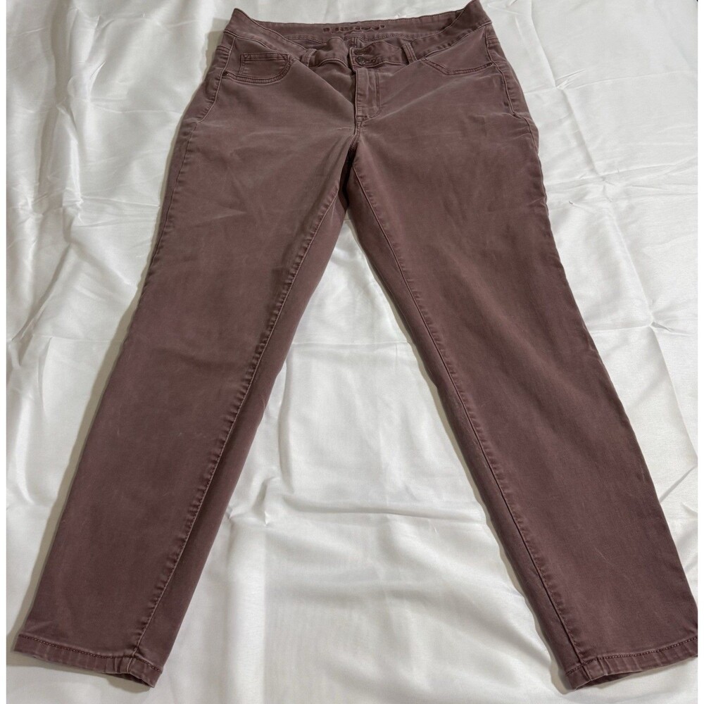 M Jeans By Maurice’s  High Rise, Straight Leg, Burgundy, Size 16W Short